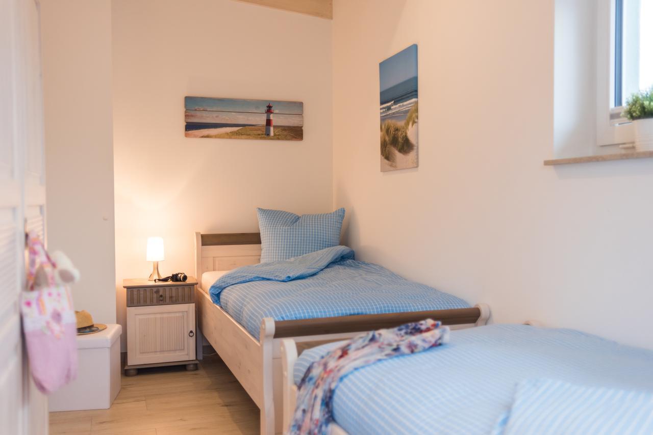 Strandhaus Lindenstrasse Zingst Exteriör bild